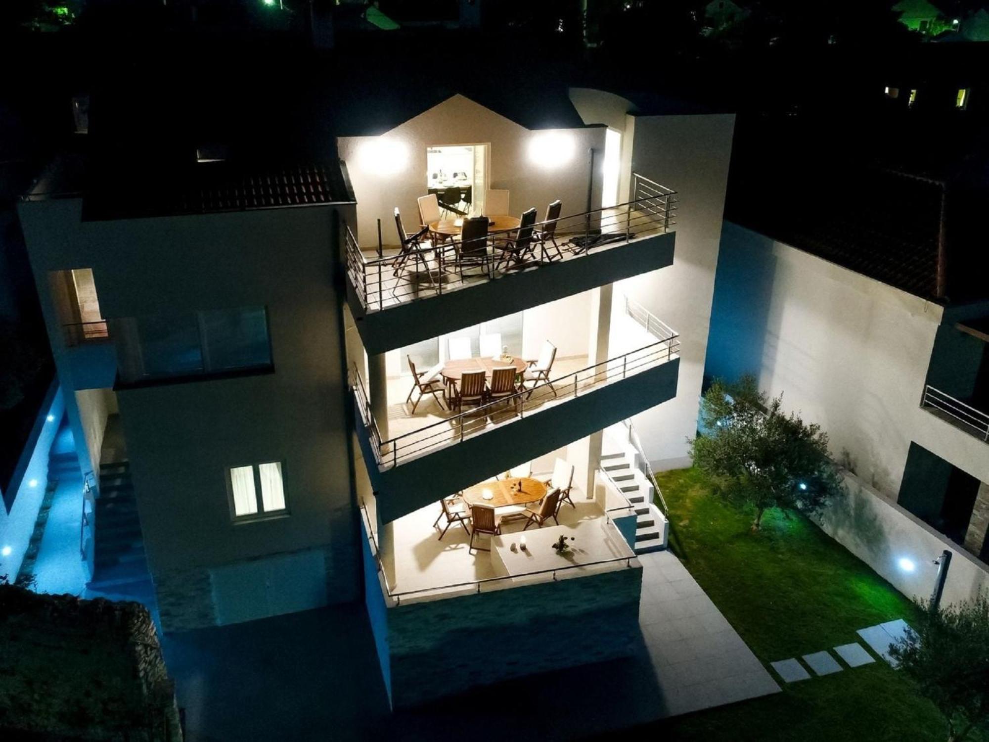 Modern Villa In Nin With Terrace Εξωτερικό φωτογραφία